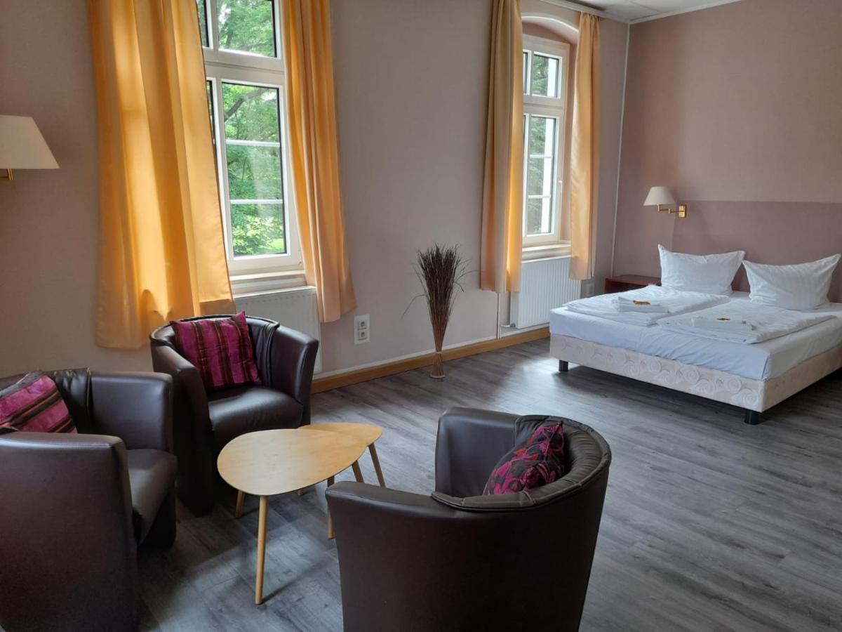 Hotel Am Kreischaer Park Exteriér fotografie