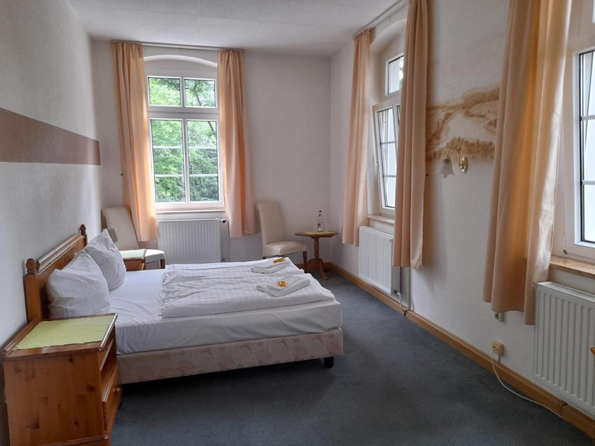 Hotel Am Kreischaer Park Exteriér fotografie